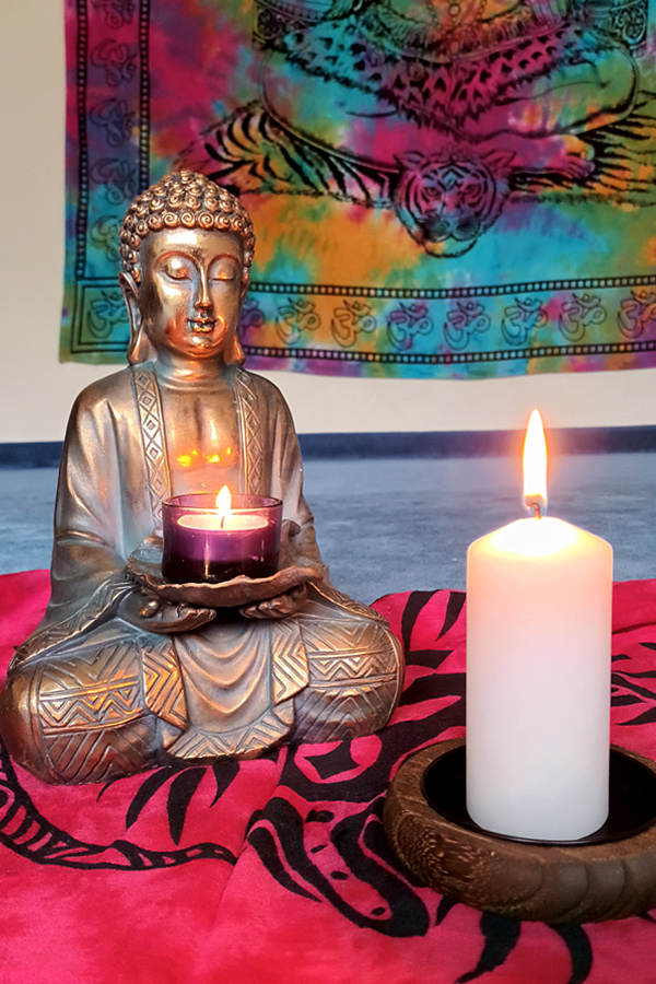 Buddha mit Licht